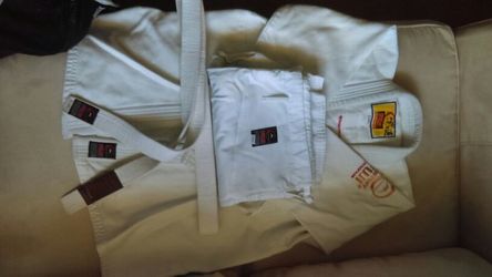 Fuji traditional jiu jitsu suit