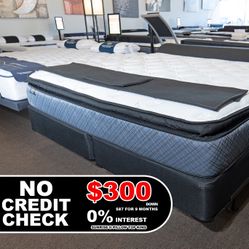 King Size Mattress w/ Box Spring 🚚✅