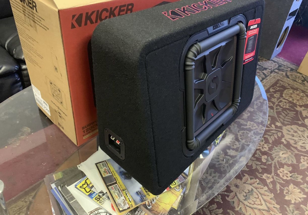 Kicker Car Audio . 12 Inch Car Stereo Subwoofer . L7 Thin Mount Truck