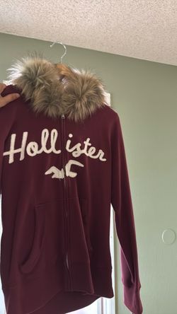 HOLLISTER FUR JACKET