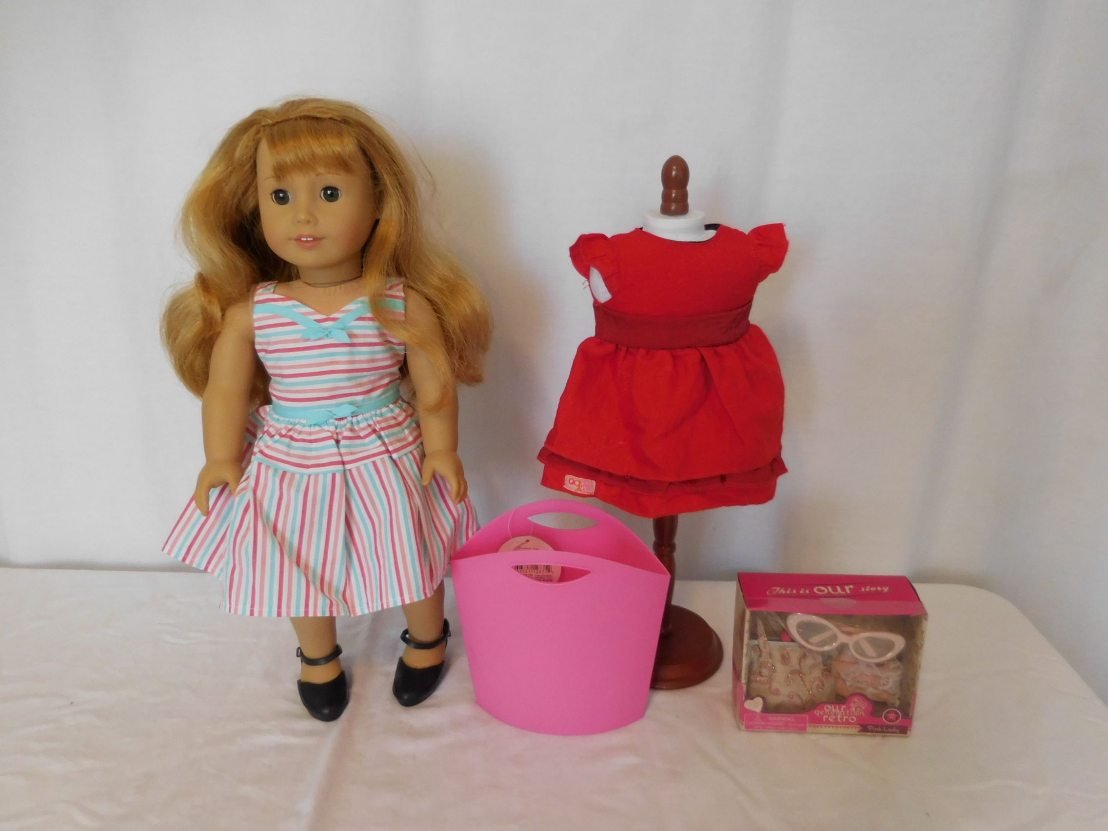 American Girl 18 In. Doll Maryellen Larkin Beforever , not original shoes, + Tote + Red Dress + Purse and Glass set new