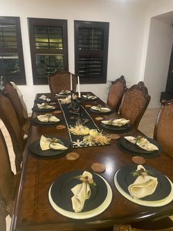 Dining table and 8 chairs