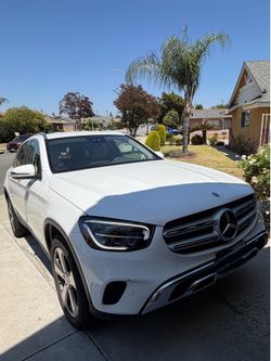 2022 Mercedes-Benz GLC 300