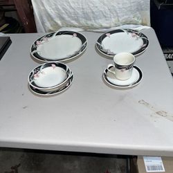 Set of Vintage China Pearl Dinner Placement Set