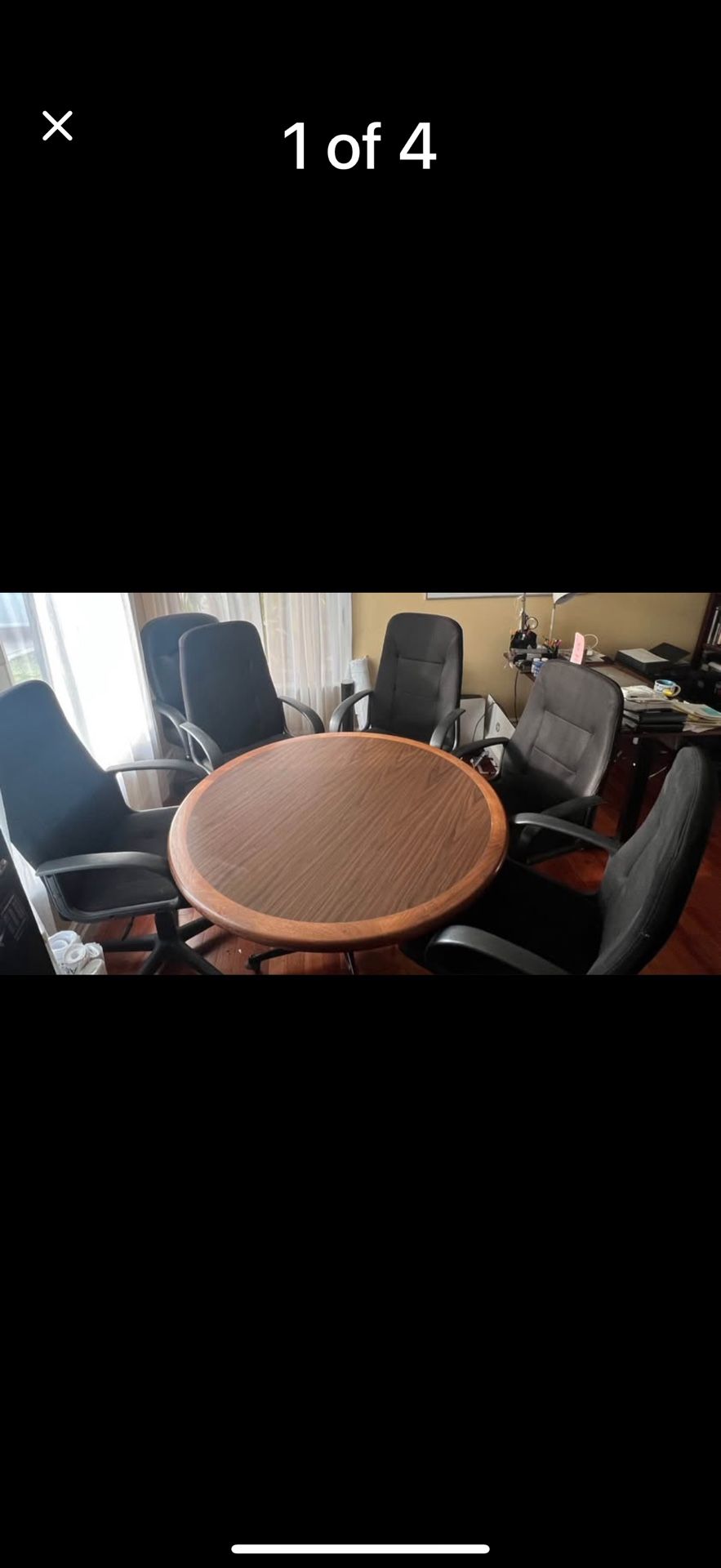 Round Table with Wheels + 5 Desk Chairs