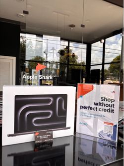 MacBook Pro 14” M5 Pro Chip 24GB RAM 1TB SSD! Bran new in the box! We offer financing.