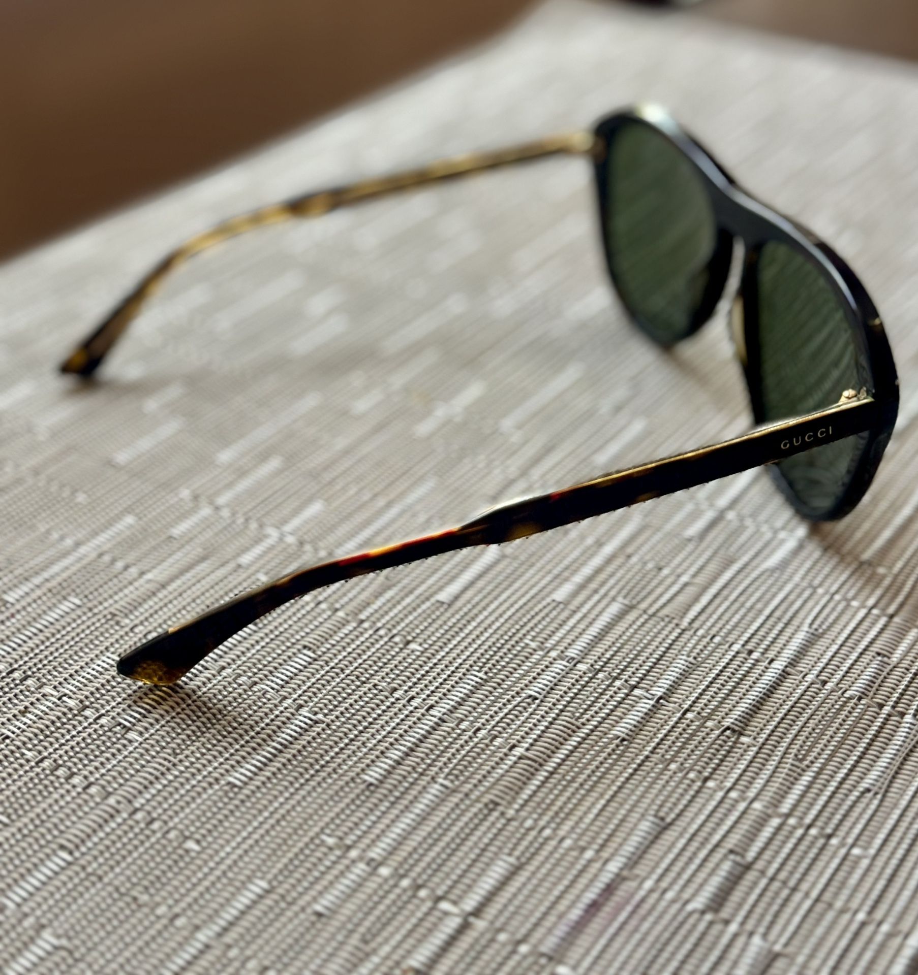 Gucci GG0128S 001 Havana/Green sunglasses