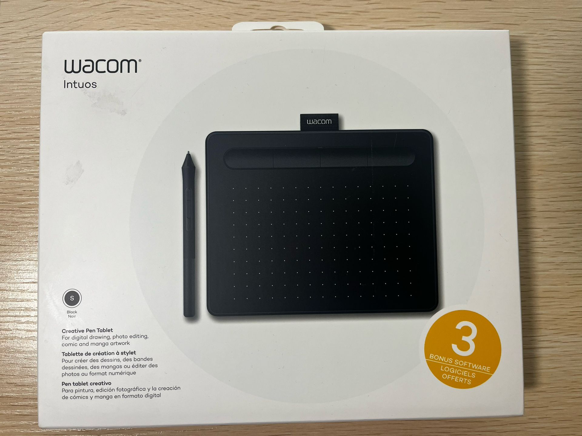 Wacom Intuos Small Graphics Tablet