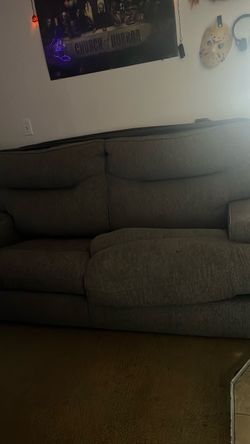 Free pull out bed couch