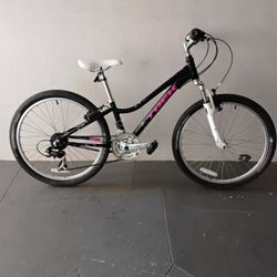 BICYCLE TREK 21 SPEED BRAND NEW 