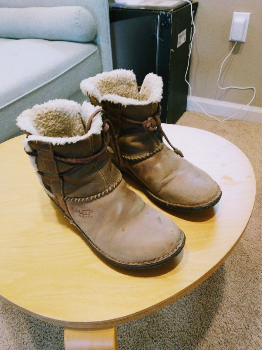 Ugg Boots Women Size 7