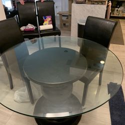 Dining room table