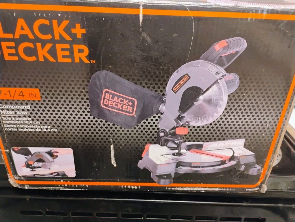 Black & Decker 7 1/4 Inch Compound Miter Saw