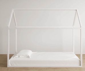 Toddler bed