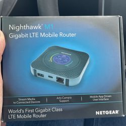 Nighthawk M1 LTE Mobile router
