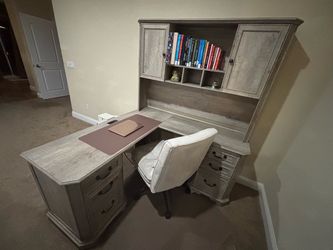 Desk and cloud chair