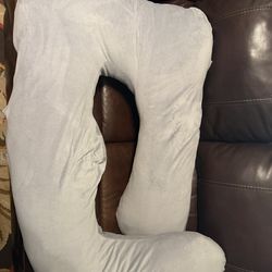 Pregnancy pillow