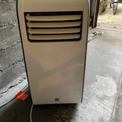 Air Conditioner- 10,000 BTU Kenmore 