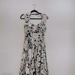 Gorgeous Pleated Sun Dress 