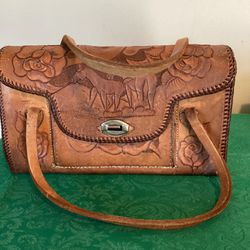 Vintage Tooled Leather Purse Embossed With Horses, Flowers & Leaves Fancy Edge