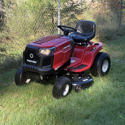 Troy Built Bronco Riding Mower