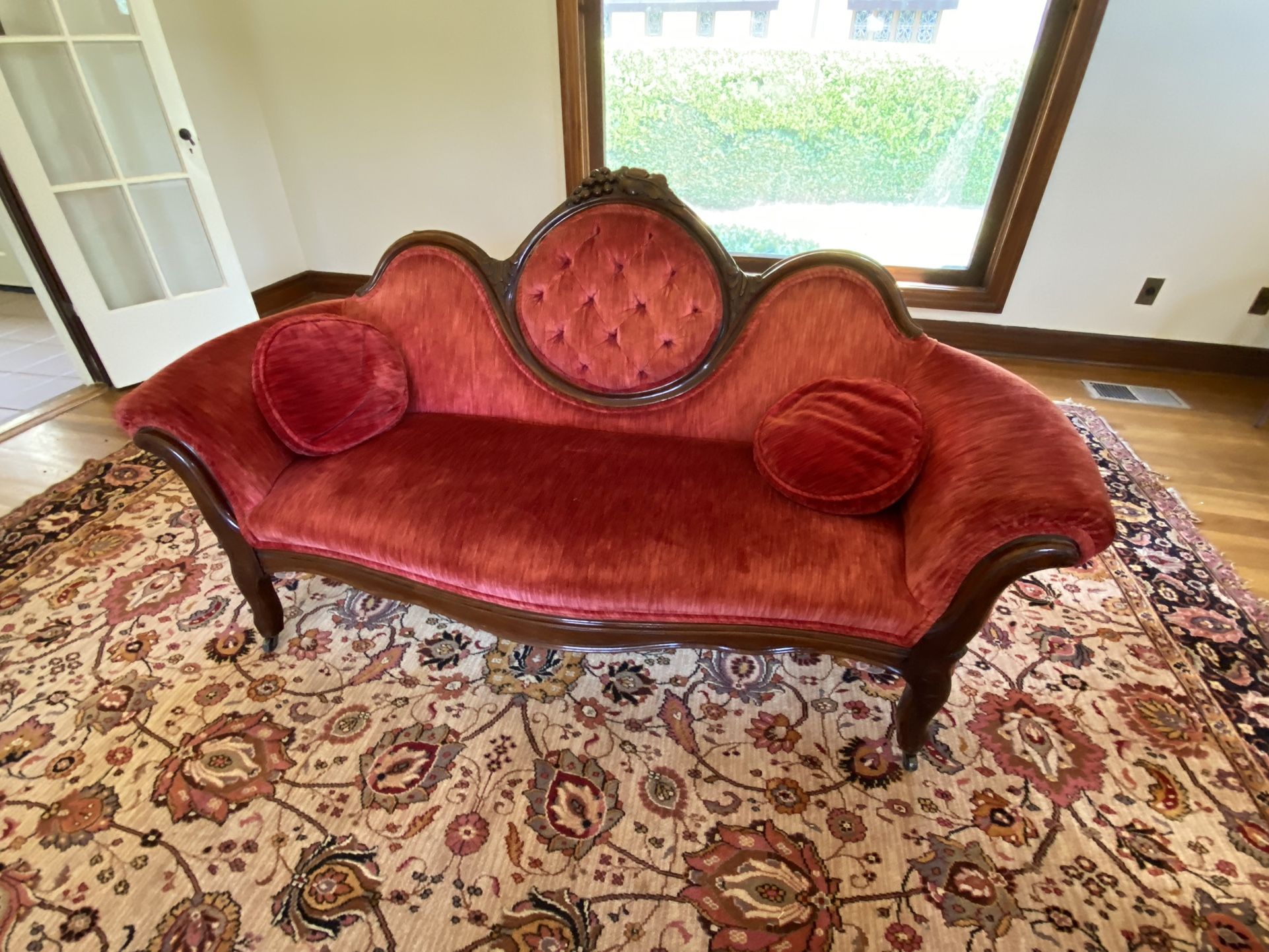 1940 Vintage Couch