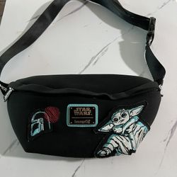 Like New Disney Belt Bag Purse Wallet Women Men Boy Girl Unisex Kangurera Star Wars Emcanto Bruno Disney  