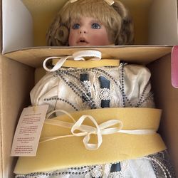 Kaitlyn & Teddy Porcelain Doll – Treasured Heirloom Collection – New in Box