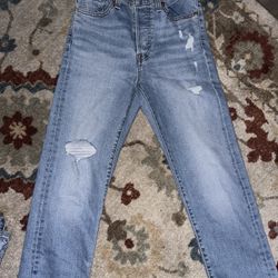 Woman Levi’s Size 26