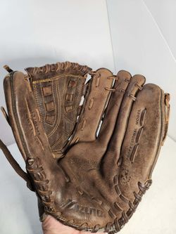 Mizuno Diamond Pro Leather Baseball Glove 13" RHT Right Hand Throw GDP1300 MittMizuno Diamond Pro Leather Baseball Glove 13" RHT Right Hand Throw GDP1