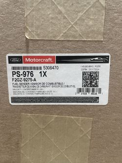 FORD FUEL PUMP AND GASKET