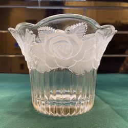Vintage Studio Nova “ Winter Rose” Lead Crystal Pot