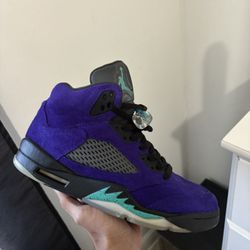 Jordan Retro 5 Size 9 Used