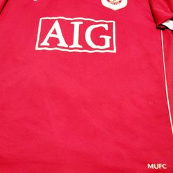 Size Large Nike 2006/07 Manchester United Jersey #8 Rooney.
