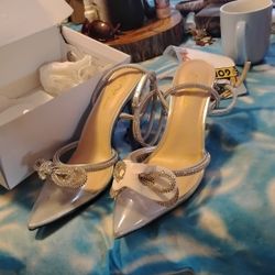 Diamonds Glass Slipper 