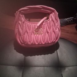 MIU MIU WOMAN Matelass leather handbag