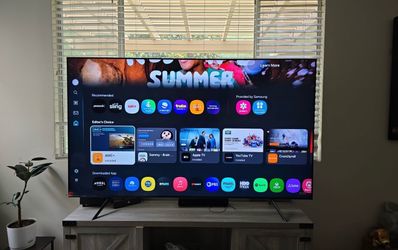 2024 Qled Samsung 55 inches Smart TV 4k QN55Q70DAFXZA free delivery