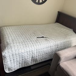 Twin. Bed FRAME + MATTRESS  SEALLY 
