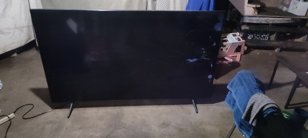 75 Inch Samsung TV (OFFERS ONLY!!)