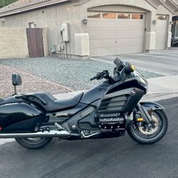 2013 HONDA GOLDWING F6B