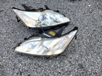 2006-2010 Lexus ES350 headlights Xenon Hid with all the accessories and lights bulbs OEM.