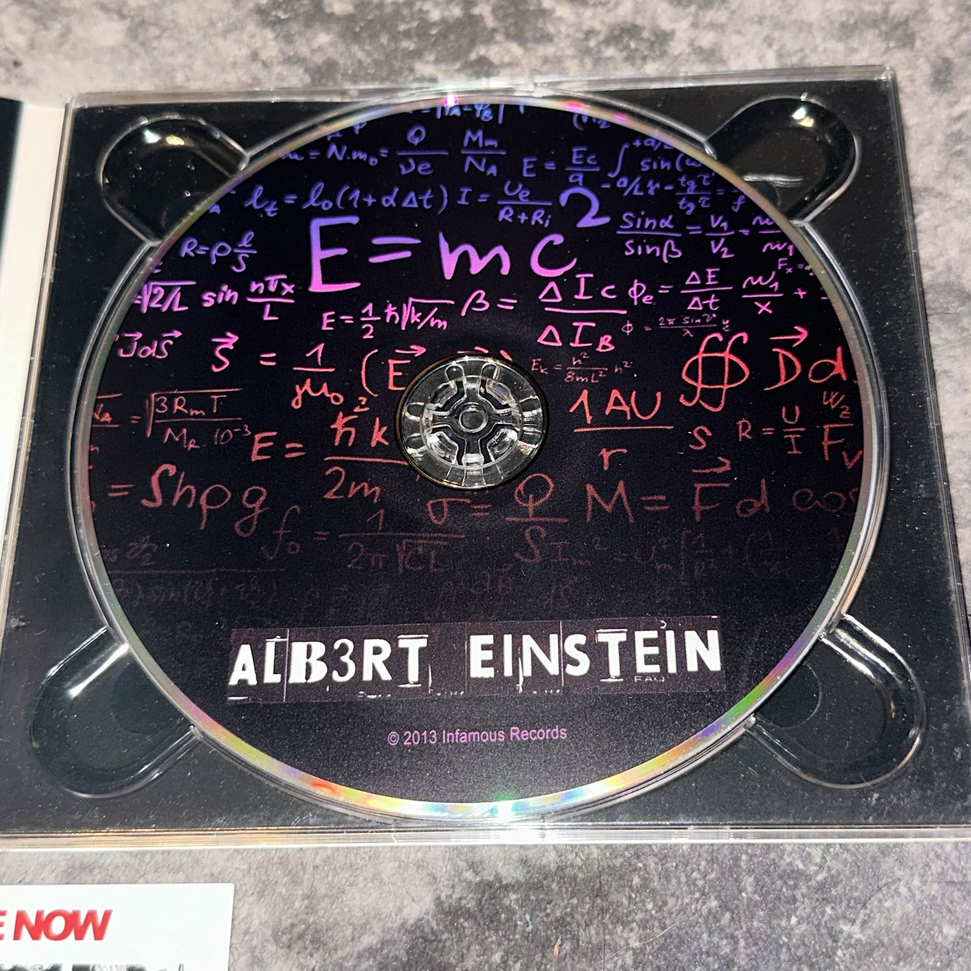 PRODIGY x ALCHEMIST - ALBERT EINSTEIN CD 2013 [PA] RARE Hip