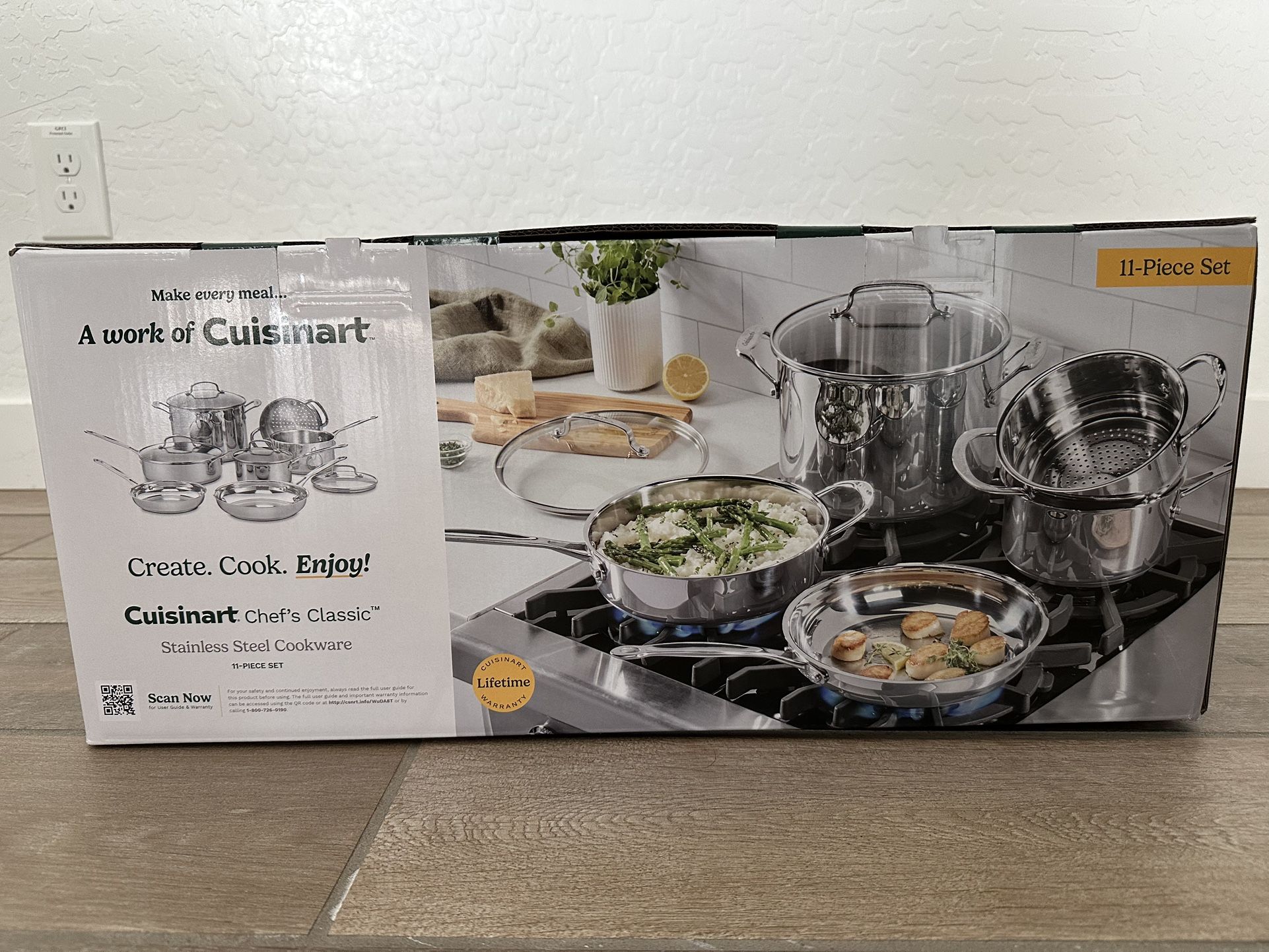 Brand New Cuisinart Chef’s Classic 11-Piece Stainless Steel Cookware Set – Sealed Box