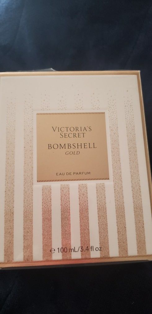VICTORIA'S SECRET