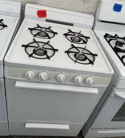 24” Stove Great for Compact Units!