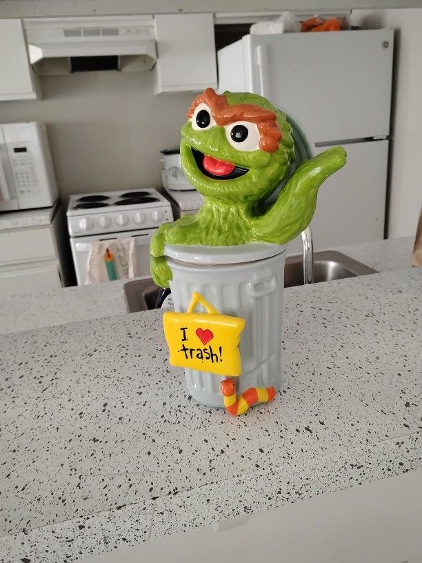 Cinderella Statue A Sesame Street Oscar Trash Can Statue