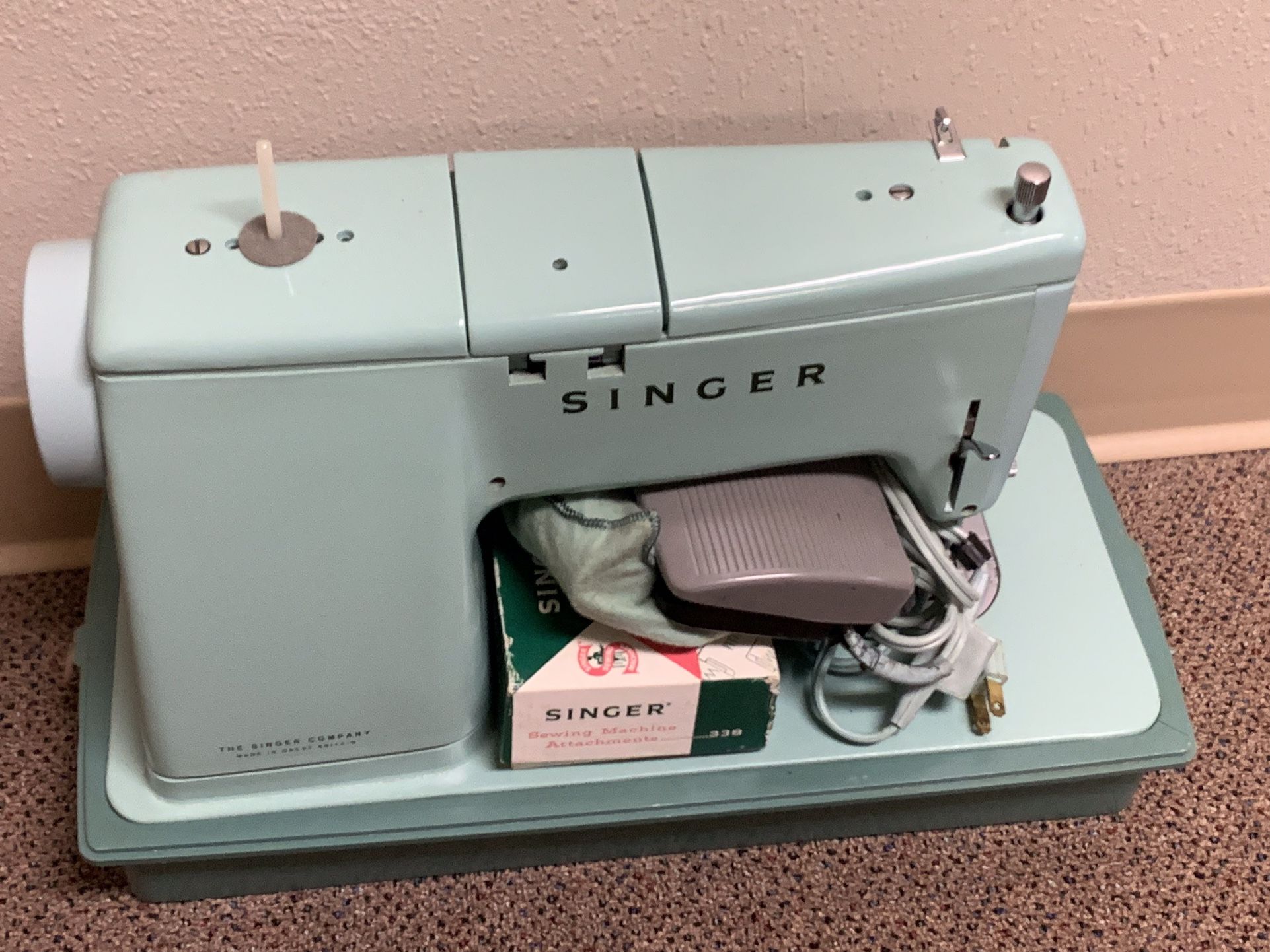 Vintage 1964 Singer Sewing Machine