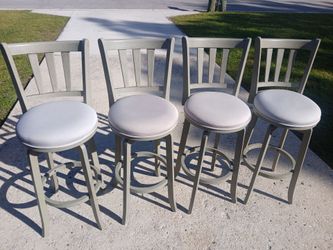 4 Wood Swivel Barstools