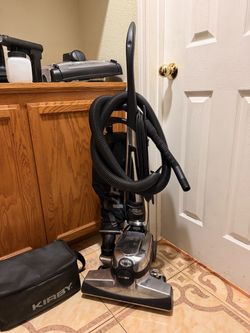 Kirby Avalir Platinum Upright Vacuum with Attachments