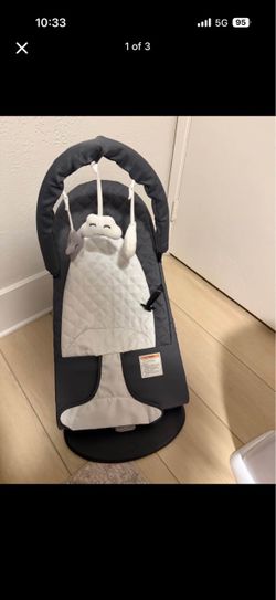 Baby bouncer